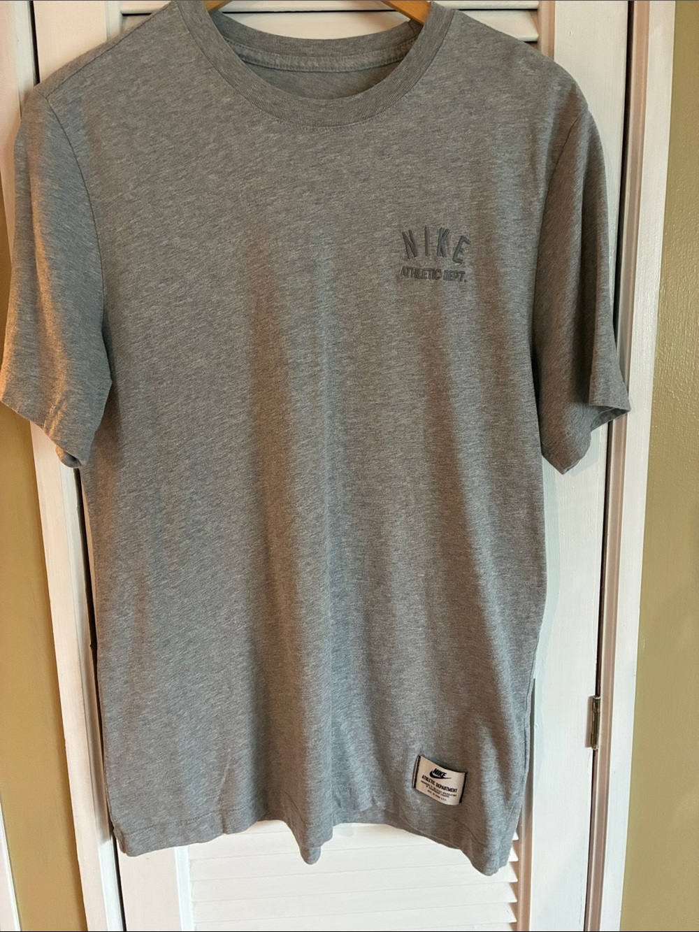 Nike Gray Heather Short-Sleeve Crew T-Shirt